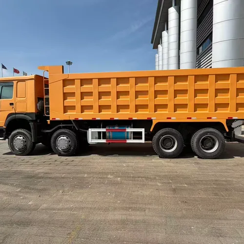Brand New HOWO 8x4 Tipper Truck with Weichai Engine for Construction Use