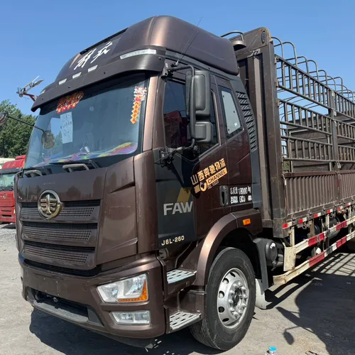 Used FAW J6L 6.8m High-side Truck with Dachai 260HP Engine, China VI