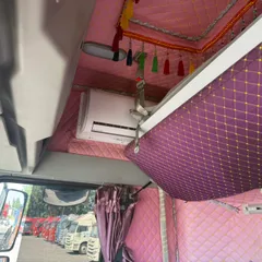 Used FAW J6L 6.8m High-side Truck with Dachai 260HP Engine, China VI