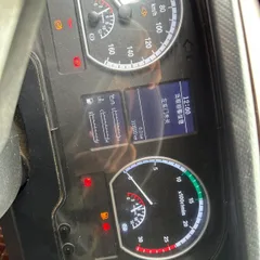 Used JAC Gallop 6.8m High-side Truck, 240HP, Fast Manual Transmission
