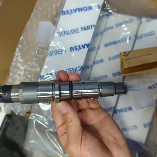 Komatsu PC200-8MO Common Rail Injector 6754-11-3011 Engine Fuel Injection Parts