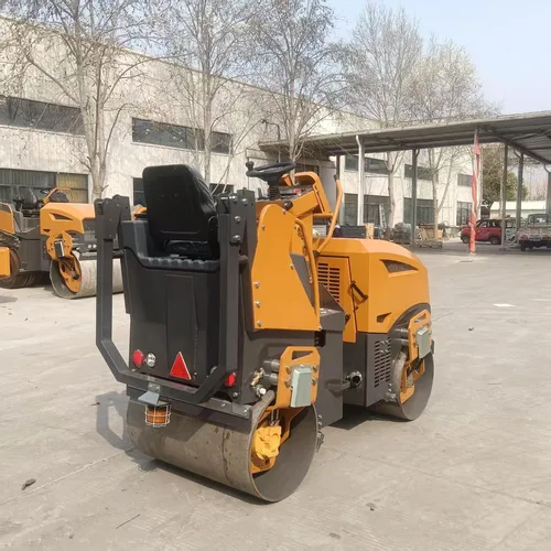 Factory direct sales of full hydraulic small-sized road roller, vibratory driving cement road surface compactor, single and double drum road roller