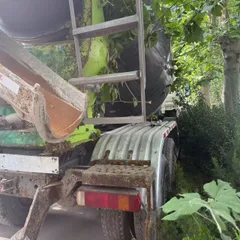 Used HOWO TX Cement Mixer Truck, China V Emission, Large Capacity Drum