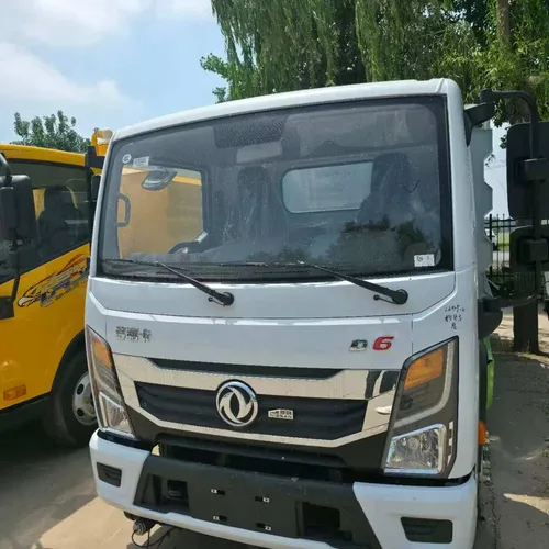 Dongfeng D6 7-ton Blue Multifunctional Water Sprinkler Truck / Dust Suppression Truck