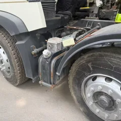 Used HOWO TX Cement Mixer Truck, China V Emission, Large Capacity Drum