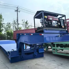 四轴低平板半挂车 挖掘机 / 钻机重载运输 价格私聊