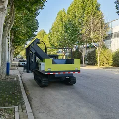 Rubber track curbstone forming machine