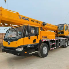 XCMG 30-ton crane