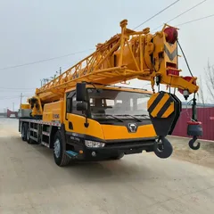 XCMG 30-ton crane