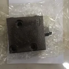 Komatsu PC200 Pilot Pressure Reducing Valve / Self Pressure Reducing Valve Assembly for Excavator723-40-71900