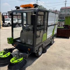 Full-Closed Cabin Electric Ride-On Sweeper, Small Industrial Floor Cleaning Machine