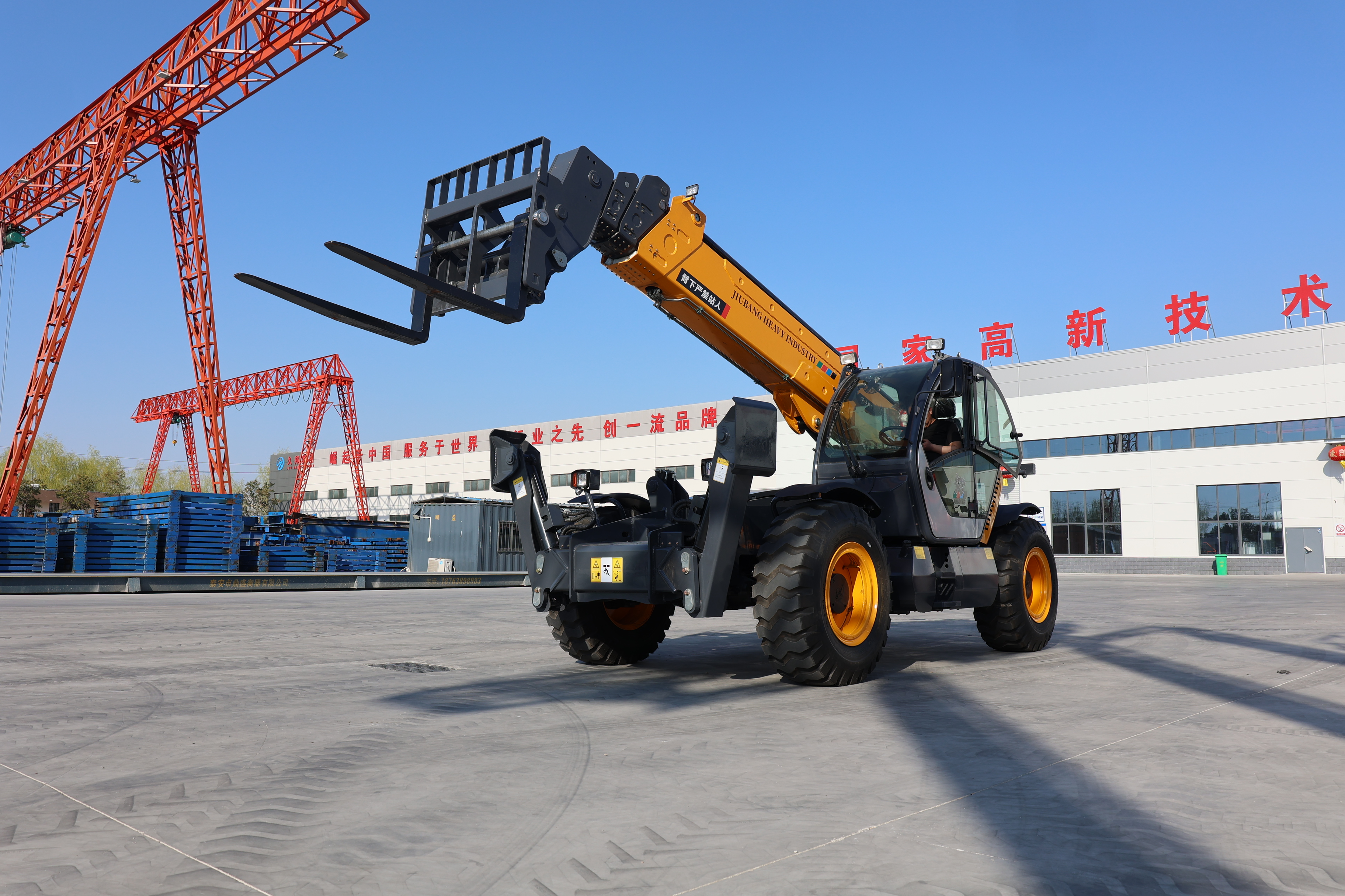 CZ50‑10 Telescopic Handler – 5000kg Load | 9.8m Lift Height | 7.3m Reach | 32km/h