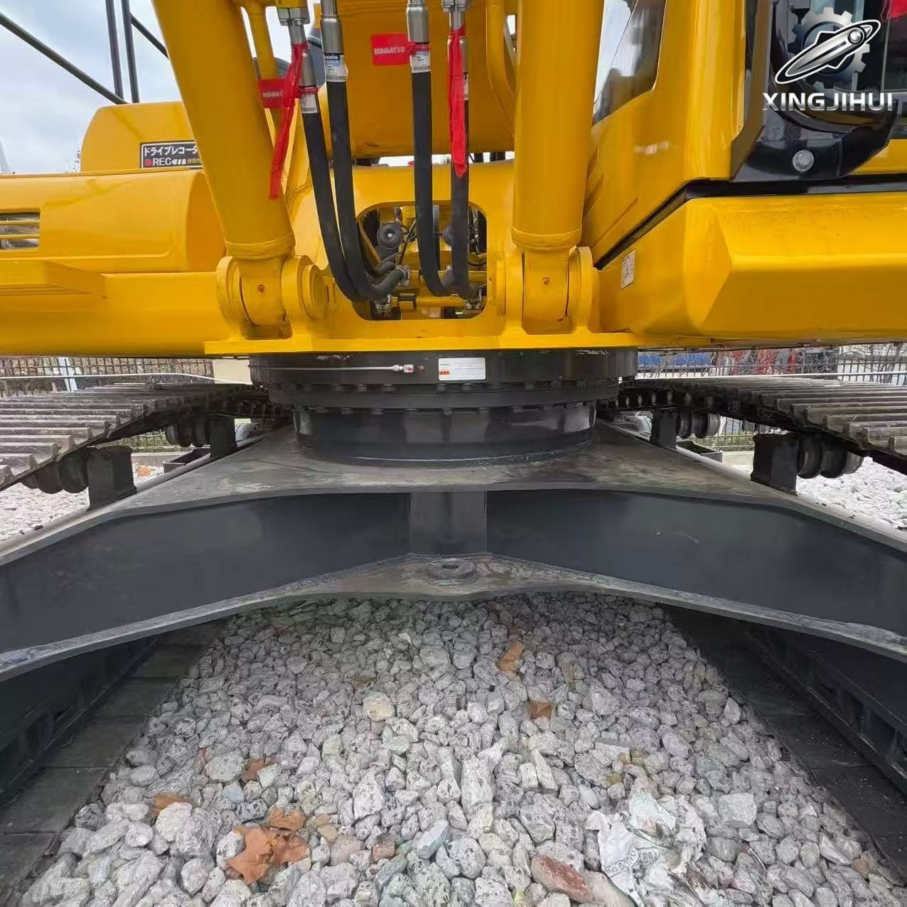 Used Komatsu360 Crawler Excavator