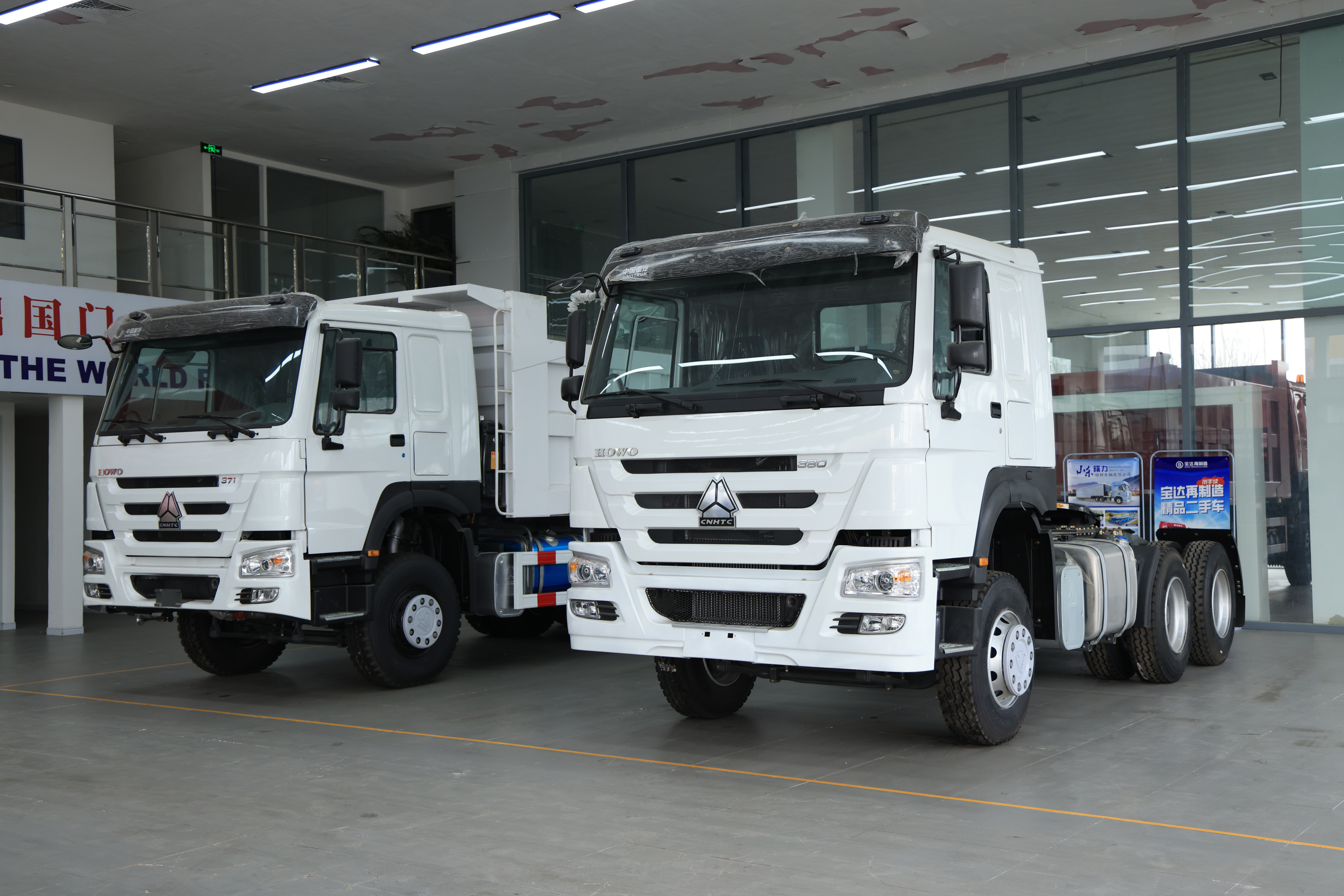 Sinotruk Howo 6×4 Tractor Truck, 371HP Engine, New Tires, For Heavy-duty Transportation