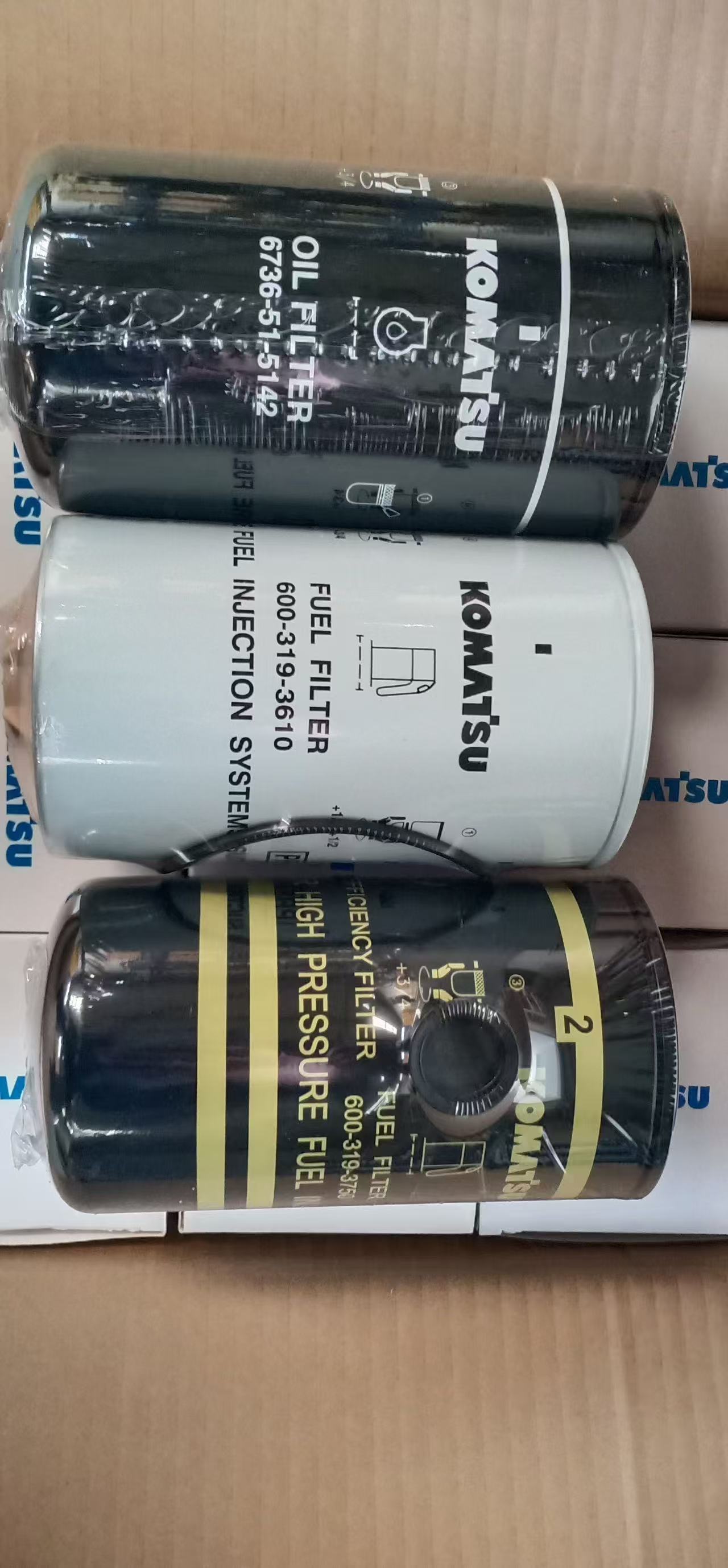 Genuine Komatsu Fuel Filter 600-319-3750 Original Diesel Filter for Komatsu Construction Machinery Spare Parts
