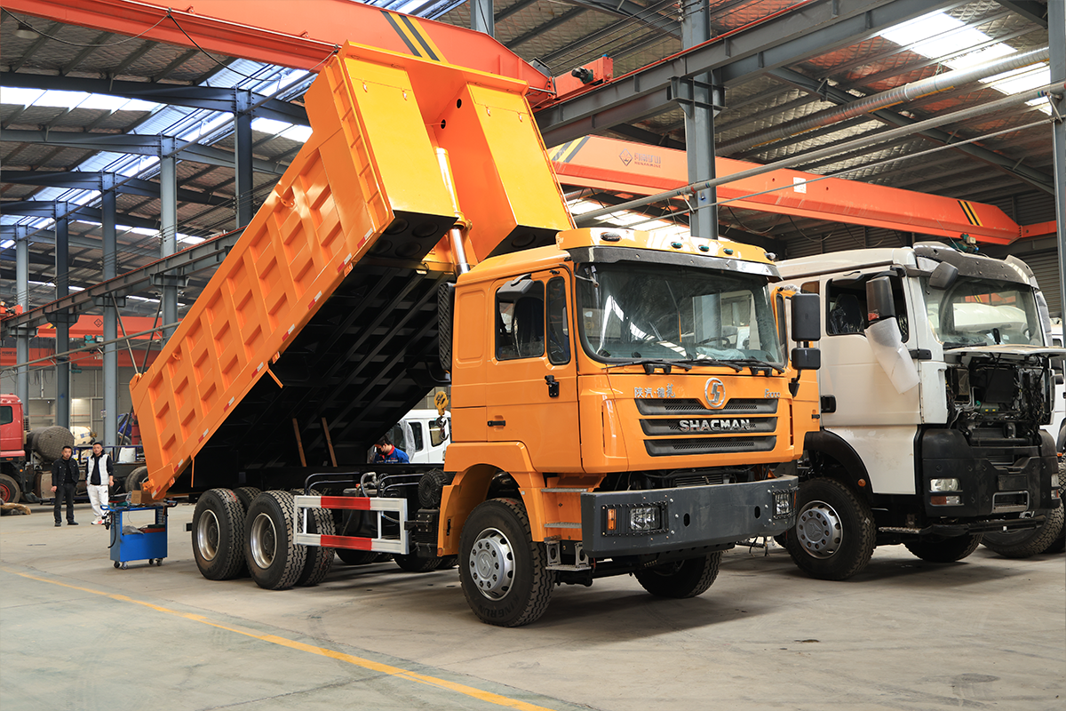Shacman F3000 Dump Truck, 380HP Weichai Engine, Construction Muck Hauler