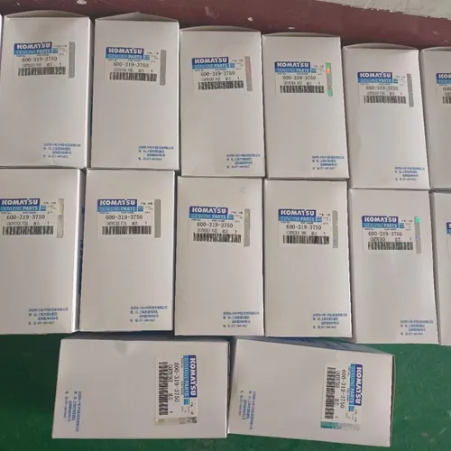 正品小松燃油滤清器 600-319-3750 小松工程机械原装柴油滤清器配件