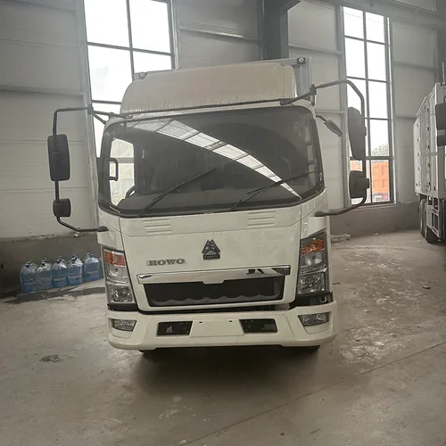 Howo 4.2m Box Truck, Weichai Engine, New Cargo Box, Light Truck for Urban Logistics
