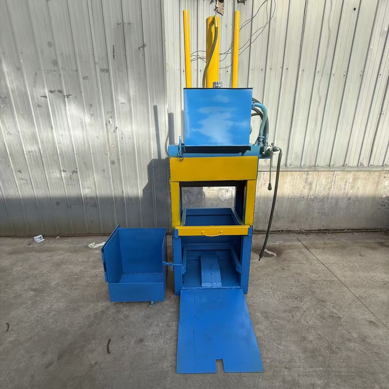 Marine 10Ton Hydraulic Baler, Ship Garbage Compression Baler, 380V Vertical Hydraulic Press Machine