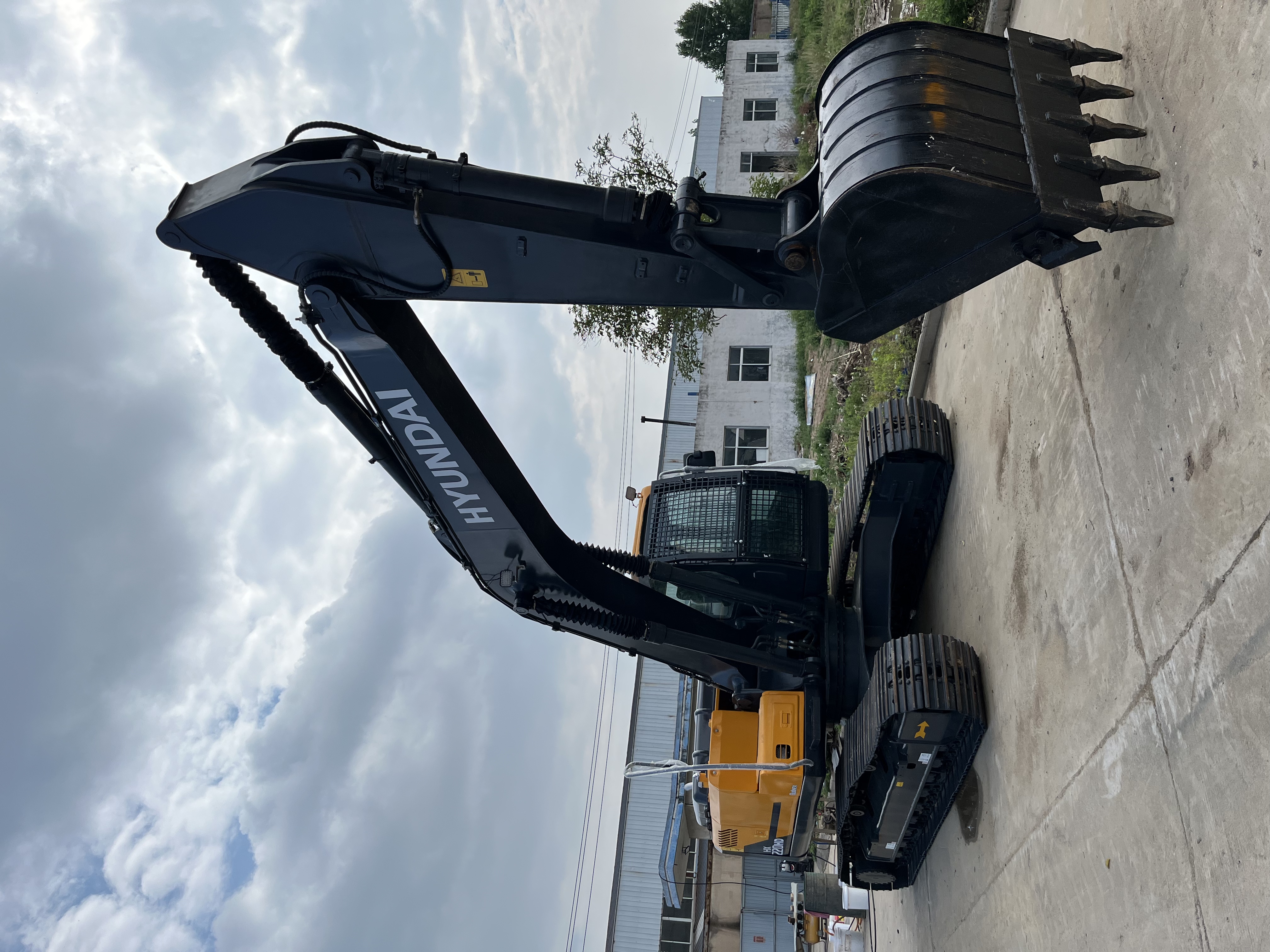 Excavadora Hyundai 220
