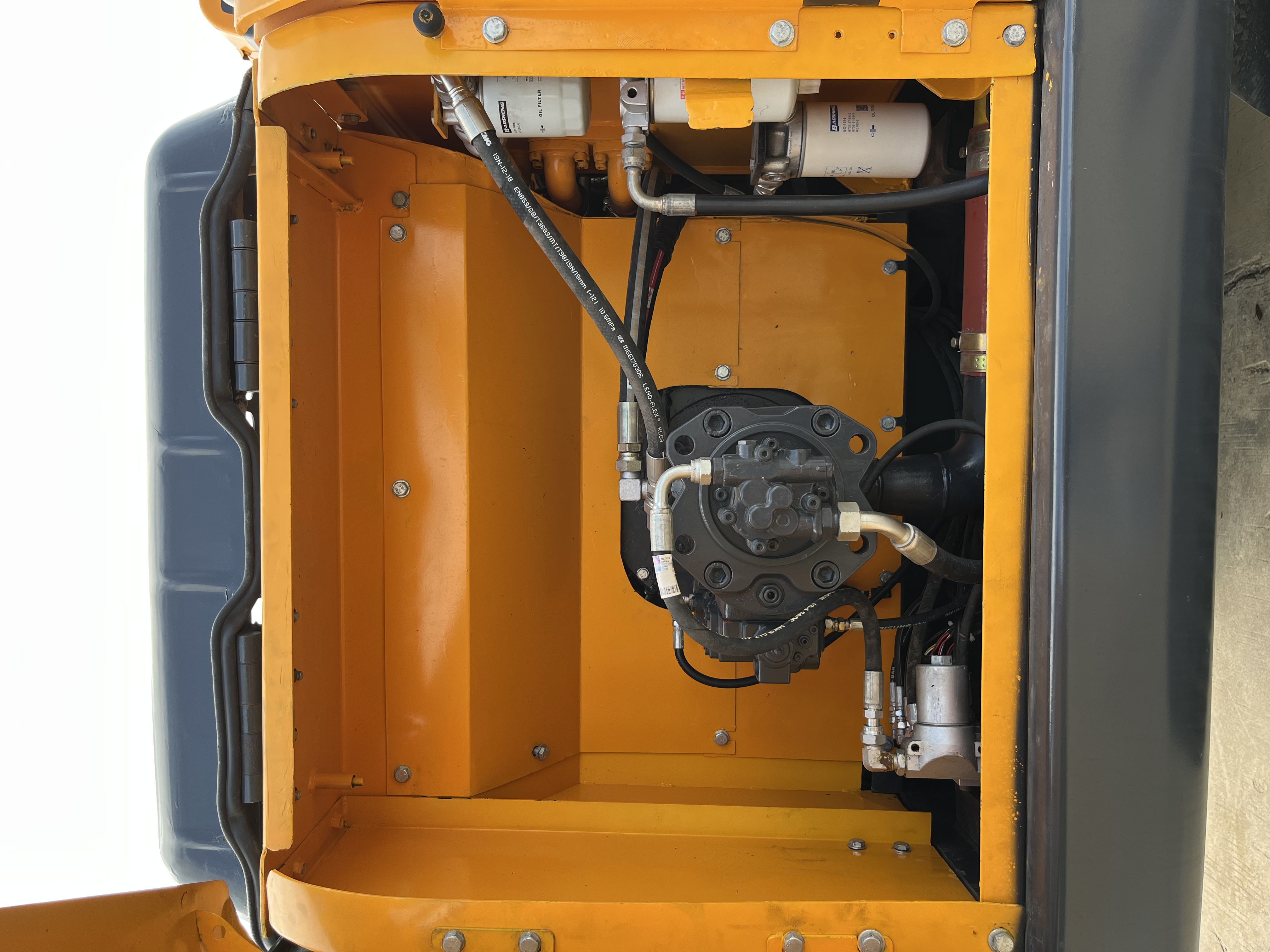 Excavadora Hyundai 220