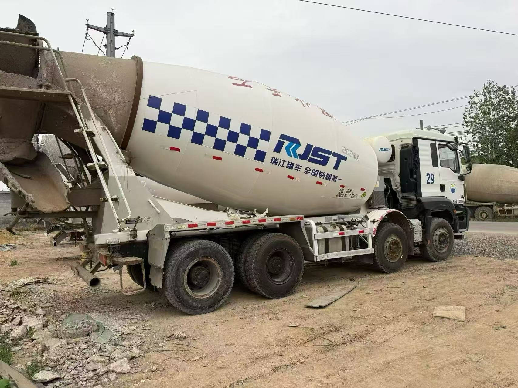 2021 Shaanxi Delong M3000S Ruijiang 7.36m³ Concrete Mixer Truck National VI 4 Axles Used Cement Mixer Transport Truck