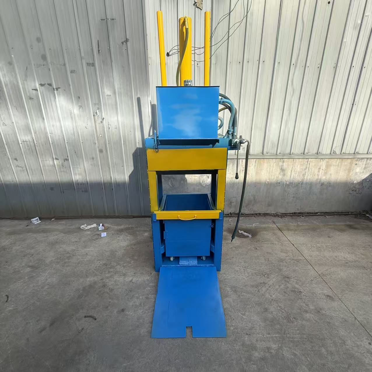 Marine 10Ton Hydraulic Baler, Ship Garbage Compression Baler, 380V Vertical Hydraulic Press Machine