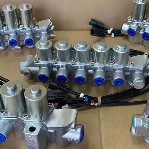 适用于小松PC650-8挖掘机的原装小松阀门组件708-1U-03340液压泵电磁阀备件
