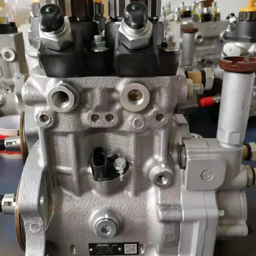 小松 6245-71-1101 高压燃油喷射泵，适用于 SAA6D170 发动机，工程机械配件