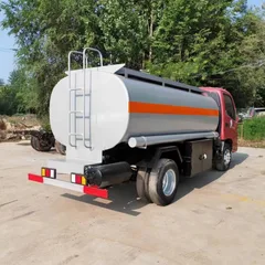 Large Fuel Tanker Mobile Diesel Oil Tank Transport Vehicle