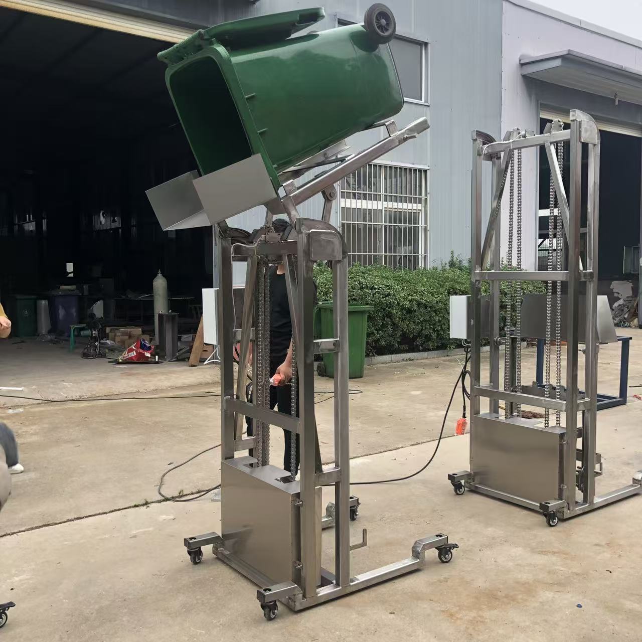 Carbon Steel Vertical Hydraulic Baler 1.5KW Motor Small Garbage Compression Baler