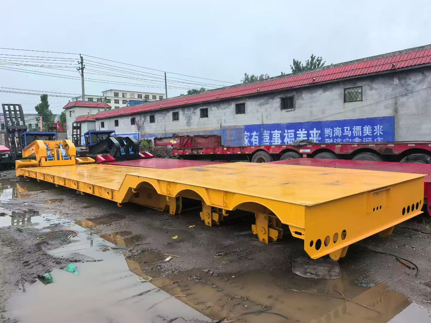 Used 17m Low-Bed Semi-Trailer, Detachable Gooseneck, 12R Tires, 8.5m Platform