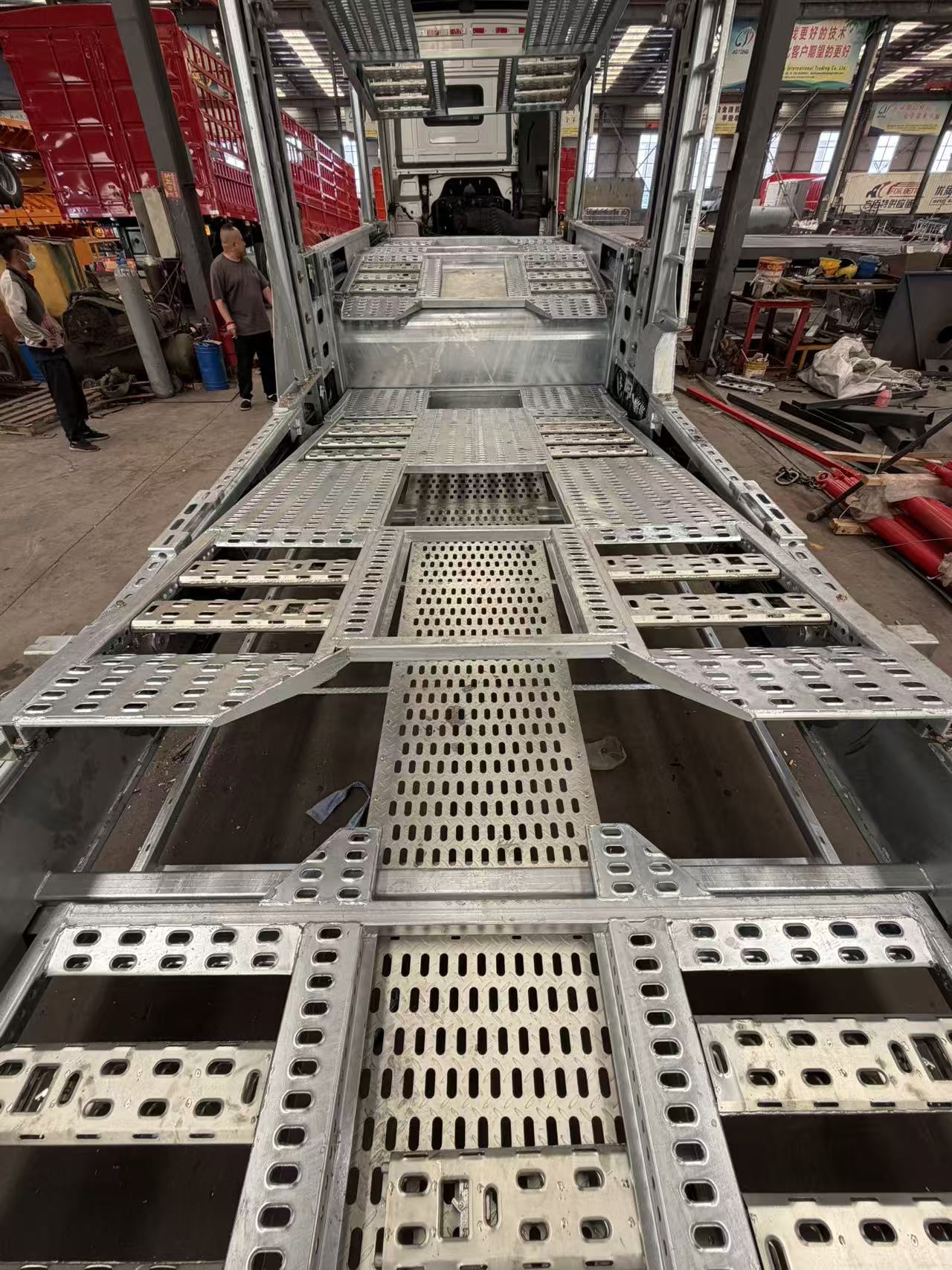 Double-Deck Car Carrier Semi-Trailer, Galvanized Auto Transport Trailer for Export