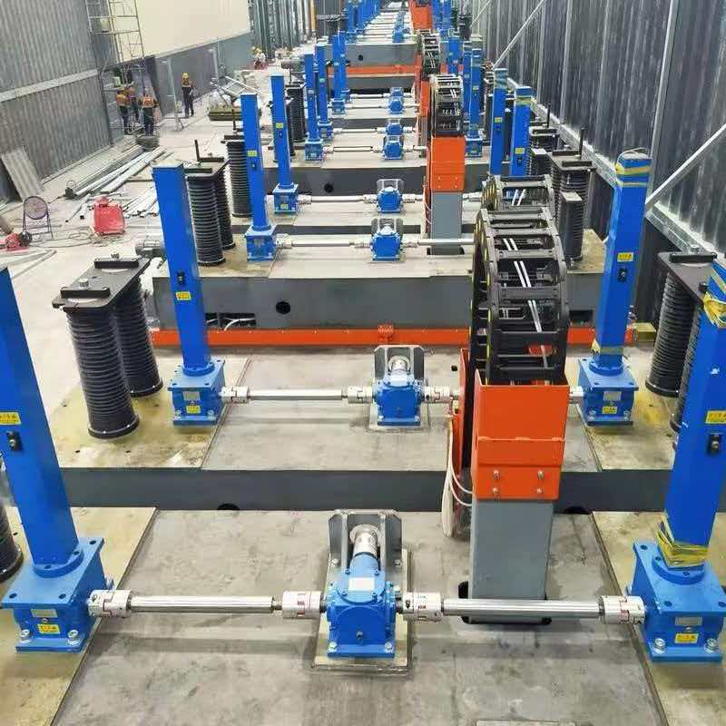 Multi-unit linked elevator