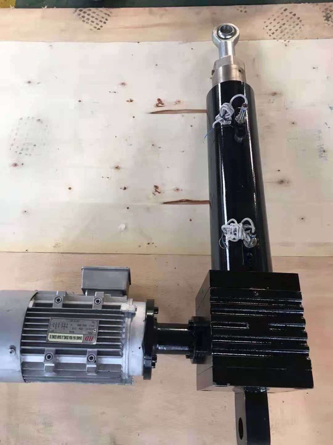 Electric Linear Actuator Lift