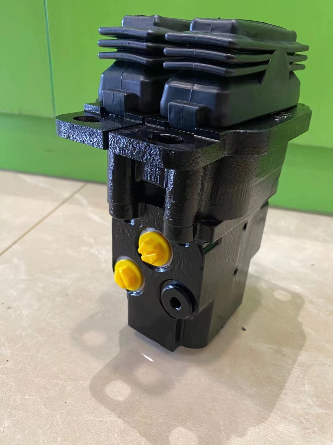 Doosan DX55‑9C, DX60‑9C (New Model) Foot Control Valve Assembly, Complete Excavator Spare Parts