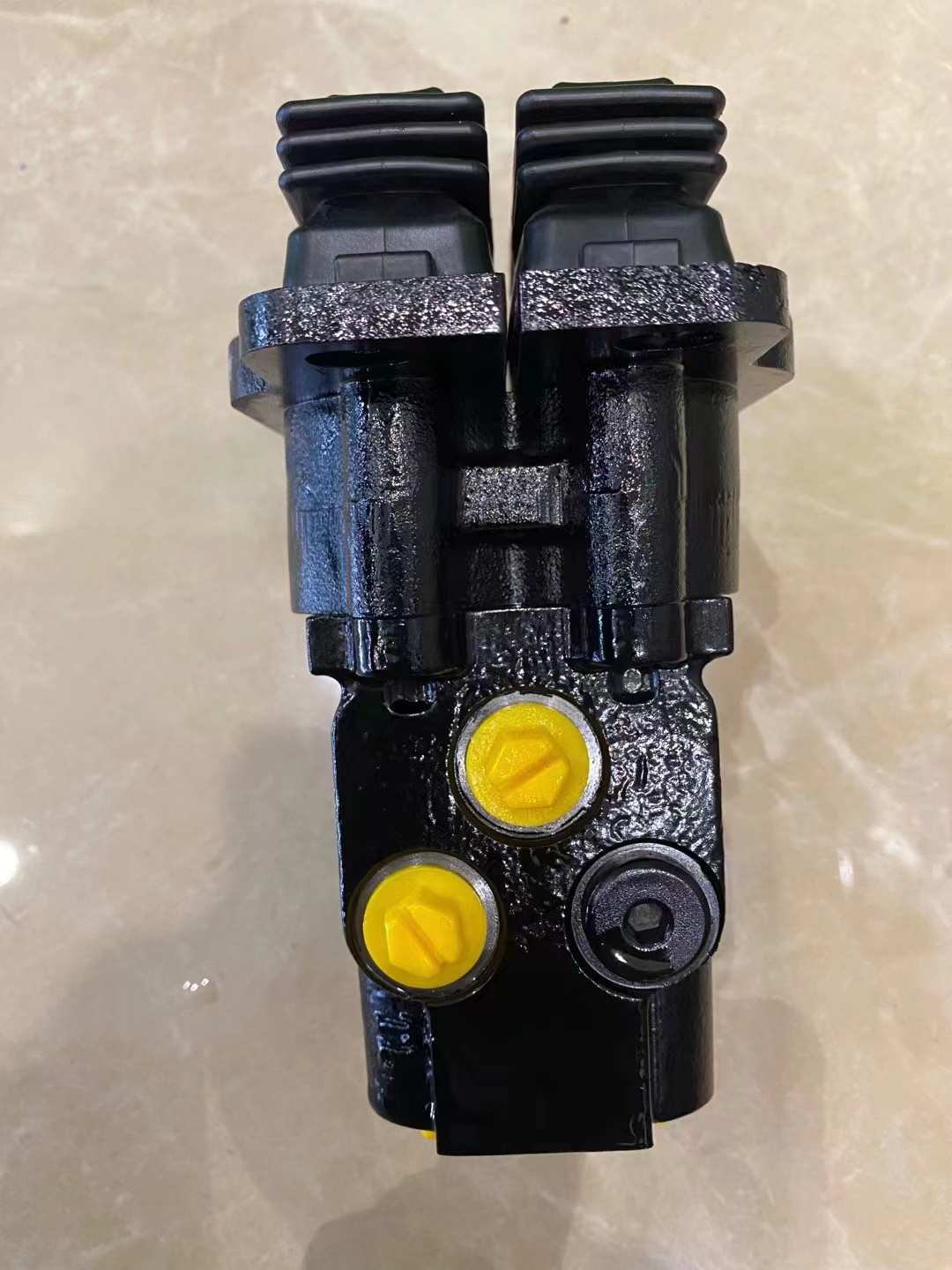 Doosan DX55‑9C, DX60‑9C (New Model) Foot Control Valve Assembly, Complete Excavator Spare Parts