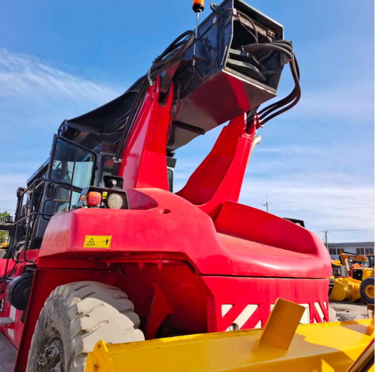 Kalmar DRT450