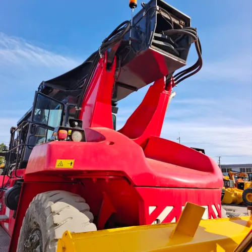 Kalmar DRT450