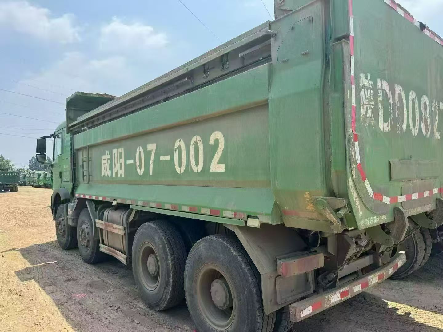 Used HOWO TX 8x4 Mixer Truck, CNHTC Chassis, Weichai WP10H, HCMA Tank, 30,000km