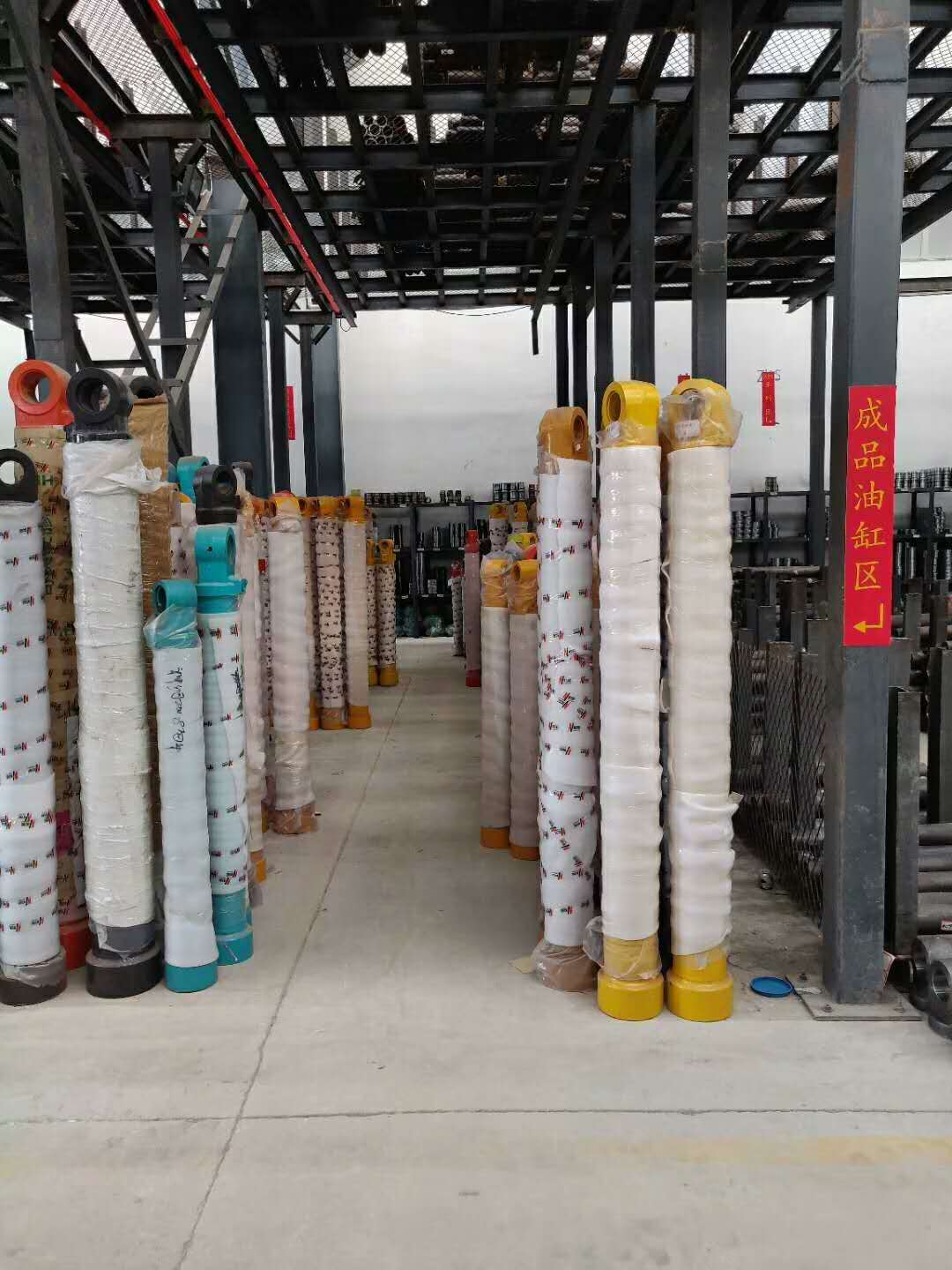 Komatsu PC3000‑6 Rod Type Hydraulic Cylinder / Arm Cylinder Part Numbers: 99201040, 98995540