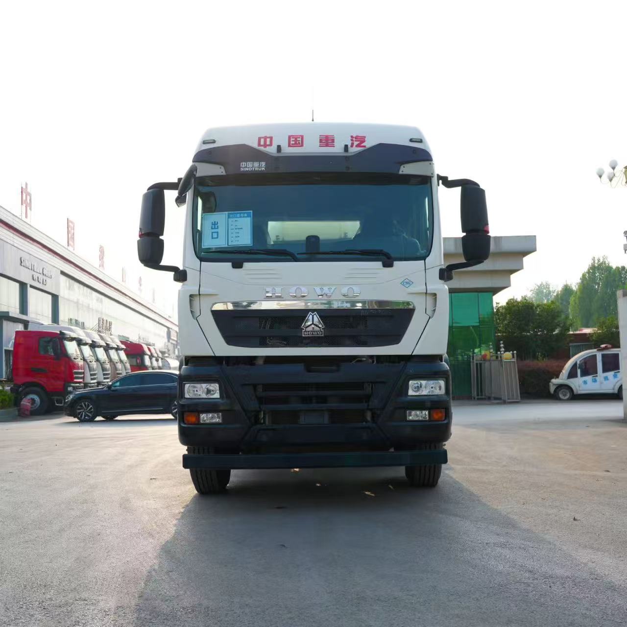 Stock gas tractor, Howo TX7-6X4, China VI emission, CNG cylinder, manual transmission