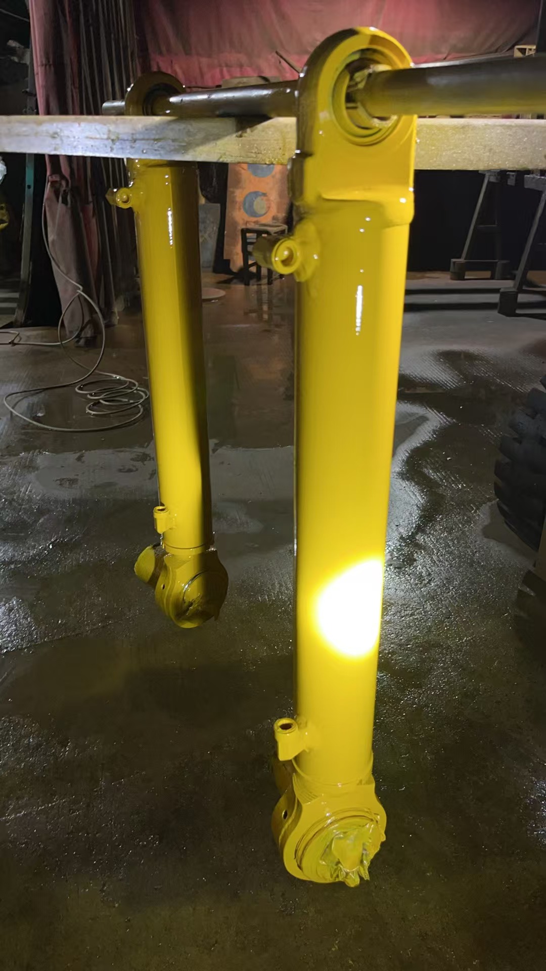 Komatsu PC1800‑6 Bottom Dump Cylinder Part No.: 21T‑96‑03500 Full Range Hydraulic Spare Parts for Excavator