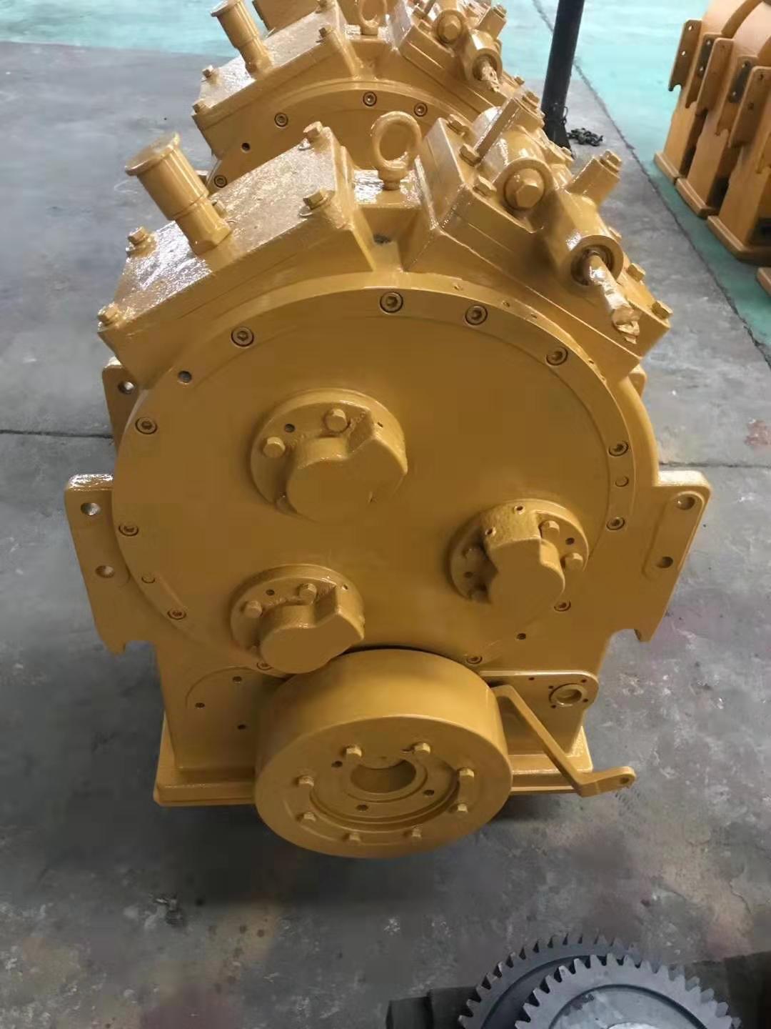 SEM 656D、650、50F 通用变速箱总成及轮式装载机备件