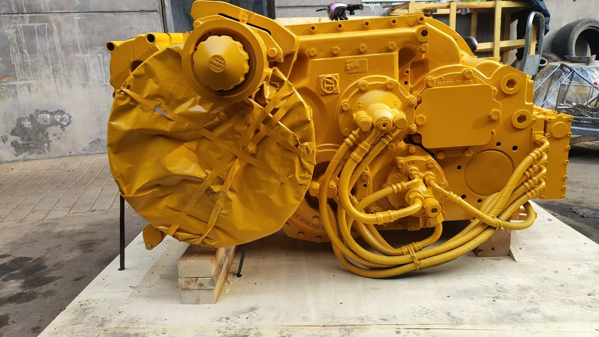 ZF 4WG260 Transmission Assembly Part No.: 4646054108 Wheel Loader Spare Parts