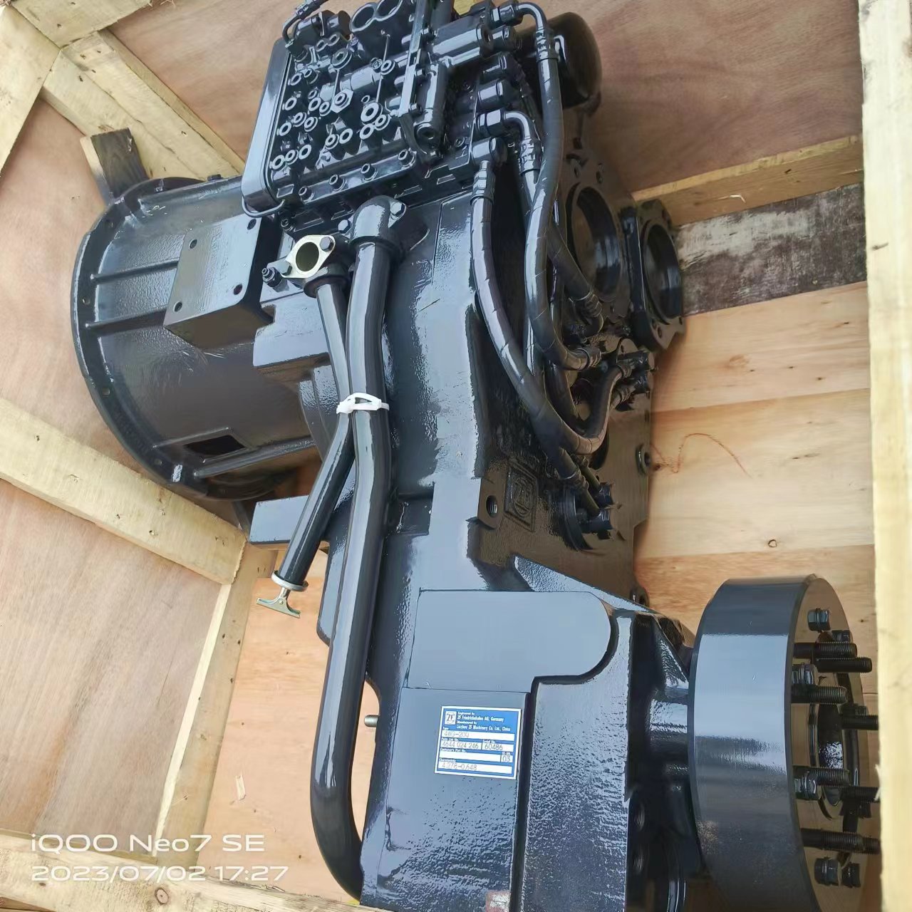 柳工轮式装载机用ZF 4WG-200变速箱总成备件