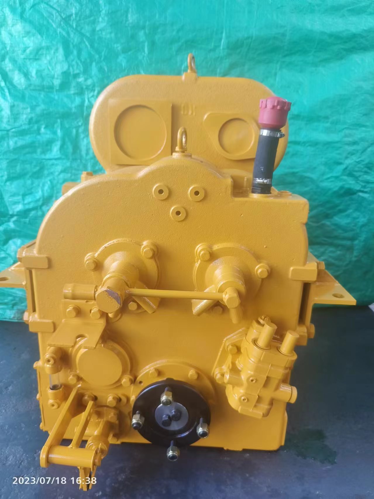 ZL30W挖掘装载机变速箱总成及工程机械备件