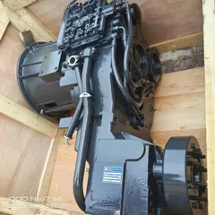 柳工轮式装载机用ZF 4WG-200变速箱总成备件