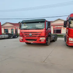 中国重汽豪沃380马力牵引车，中国V型6×4，二手重型卡车头