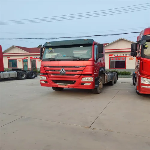 中国重汽豪沃380马力牵引车，中国V型6×4，二手重型卡车头
